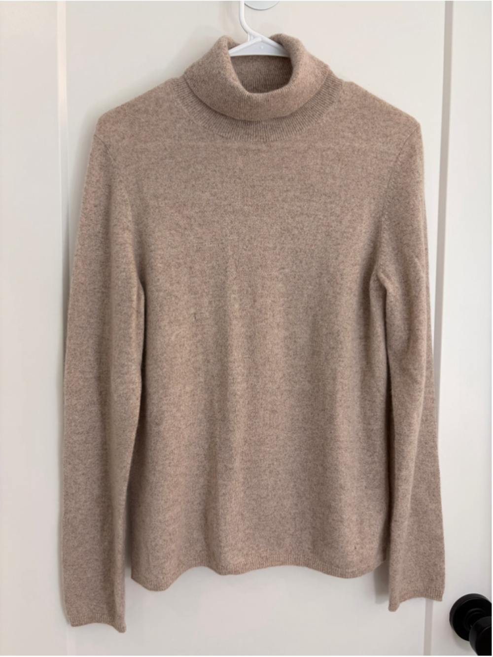 Women's McDuff 100% Cashmere Turtleneck Neutral Oatmeal Sweater – Size Medium
